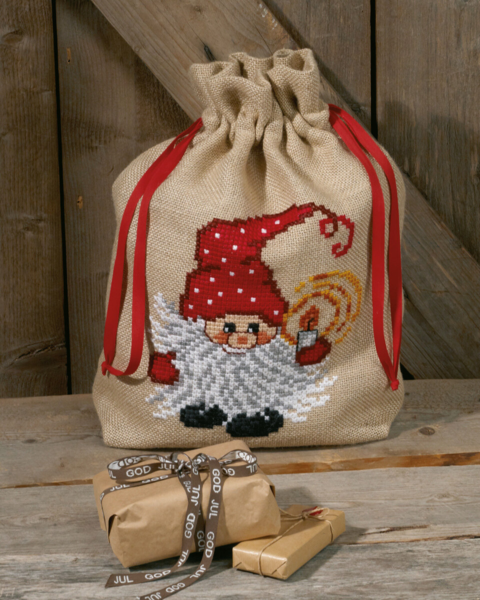 Broderikit Tomte med ljus 39 x 55cm
