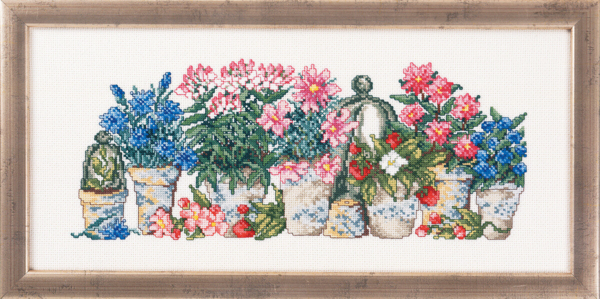 Broderisats Rosa/blå blommor 38x17 R5355