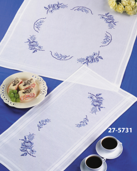 Broderikit Blå rosor xxx 80 x 80 cm