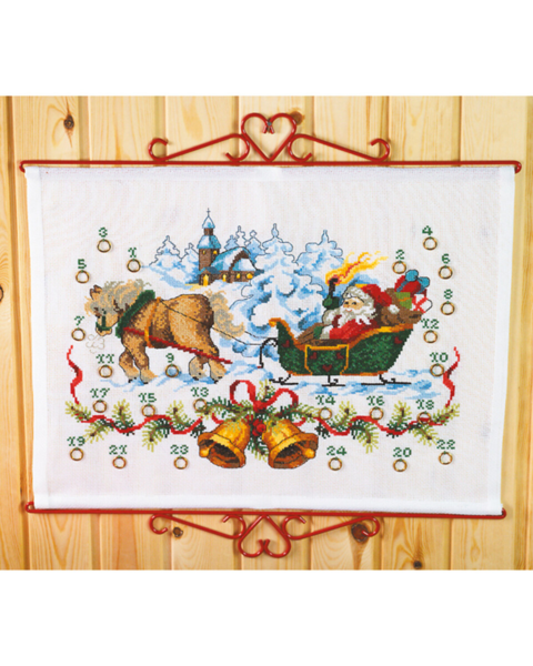 Broderikit Jultomte vid kyrka 55 x 42 cm B5125/55