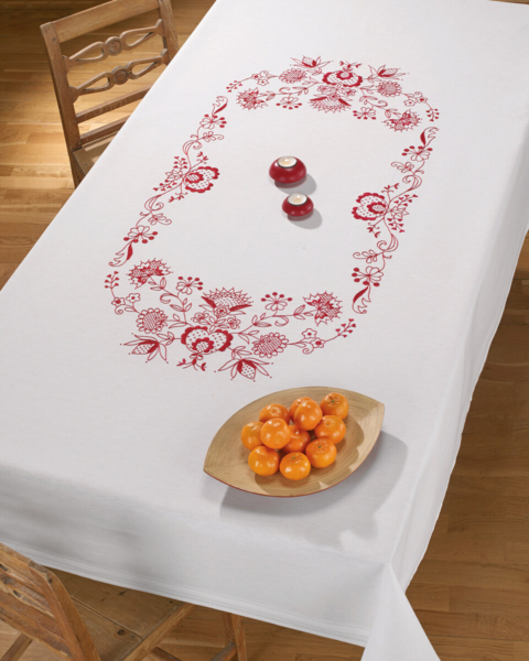 Broderikit Allmoge i rött 150 x 220 cm