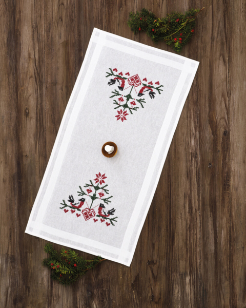 Broderikit Fåglar med hjärtan XXX 40 x 80 cm