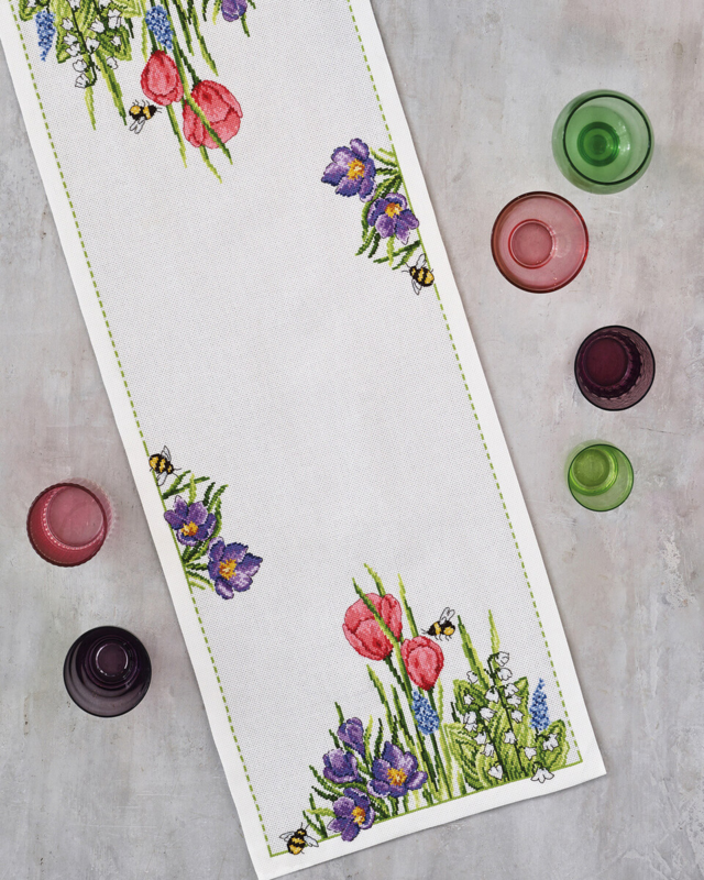 Broderikit Vårtid 34 x 86 cm