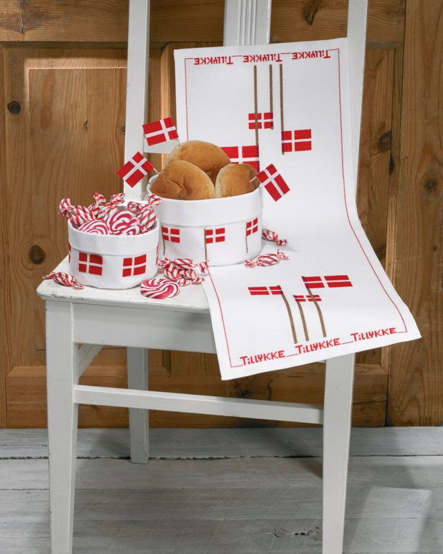 Broderikit Grattis löpare DK 25 x 64 cm