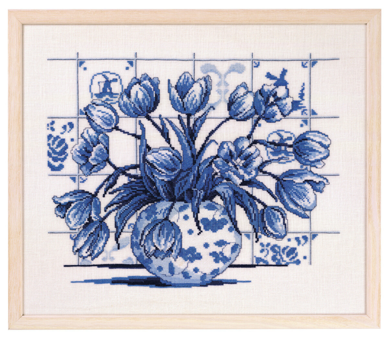 Broderikit Indigo Tulpaner 39 x 46 cm