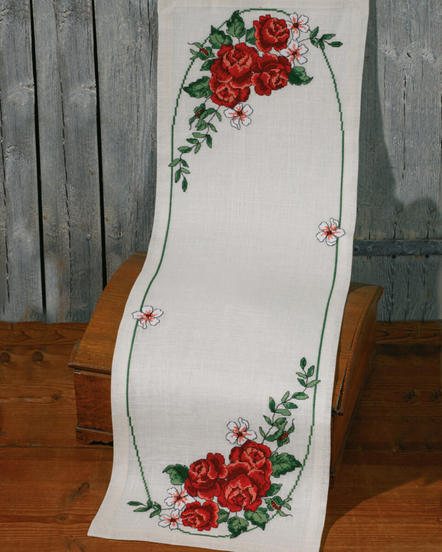 Broderikit Röda rosor 35 x 111 cm
