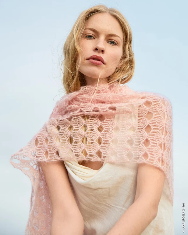 9261001_M15 Modell 15 - Natural Knits 1: Sjal