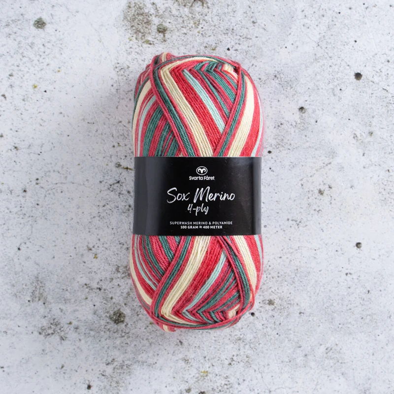 Svarta Fåret Sox Merino 4 ply 19 Äppelkärra