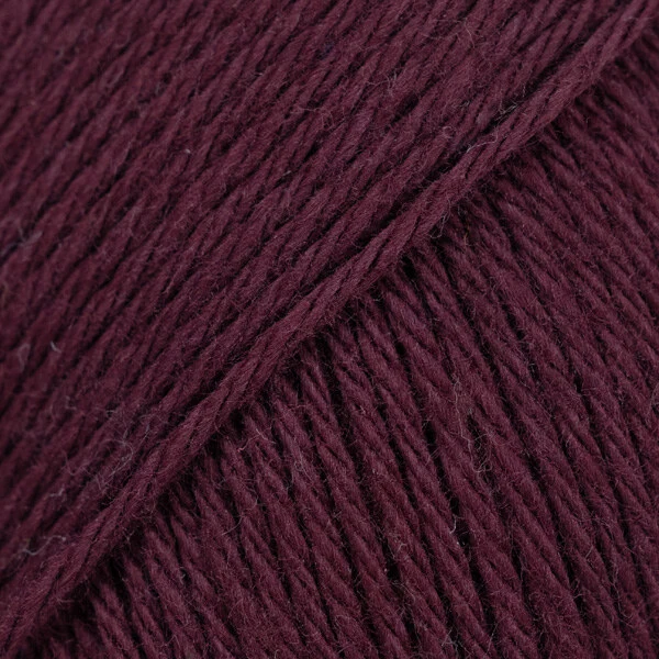 DROPS Magic 82 Mörk druva (Uni Colour)