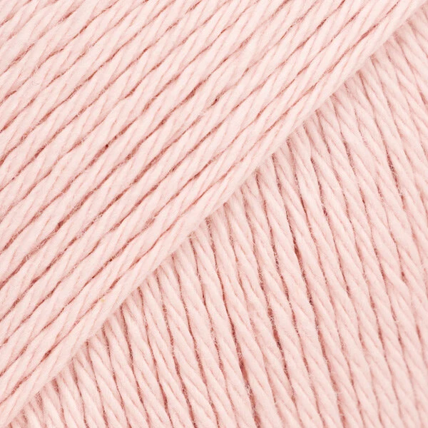 DROPS Magic 69 Jordgubbskräm (Uni Colour)