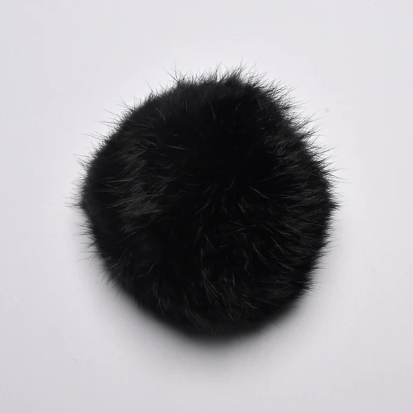 Pompon Kaninpäls 10 cm 01 Svart