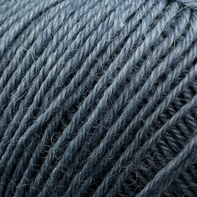 Onion Nettle Sock Yarn 1011 Delikat grön