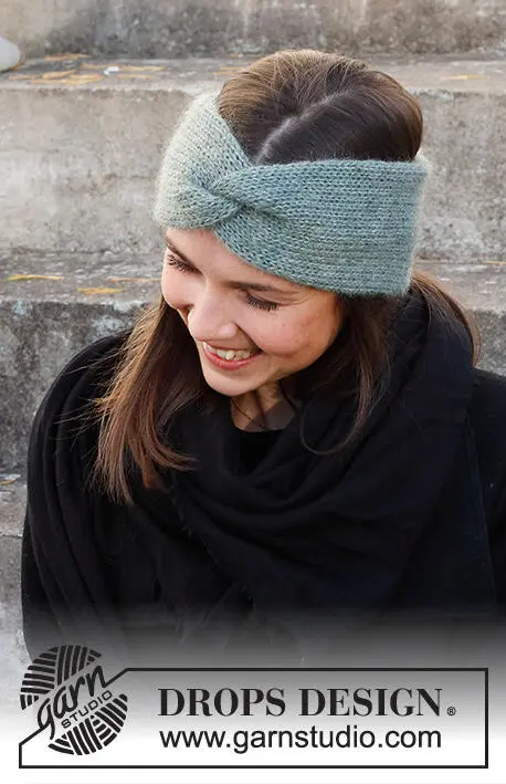 214-68 Winter Smiles Headband by DROPS Design
