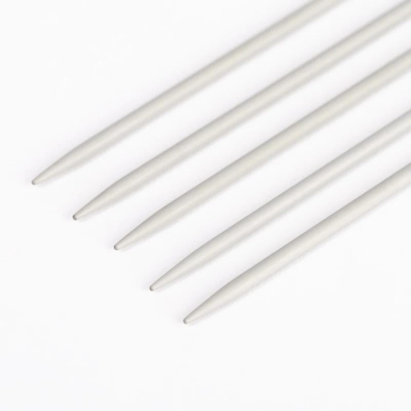 DROPS Basic Strumpstickor Aluminium 20 cm (2.00-5.00 mm)