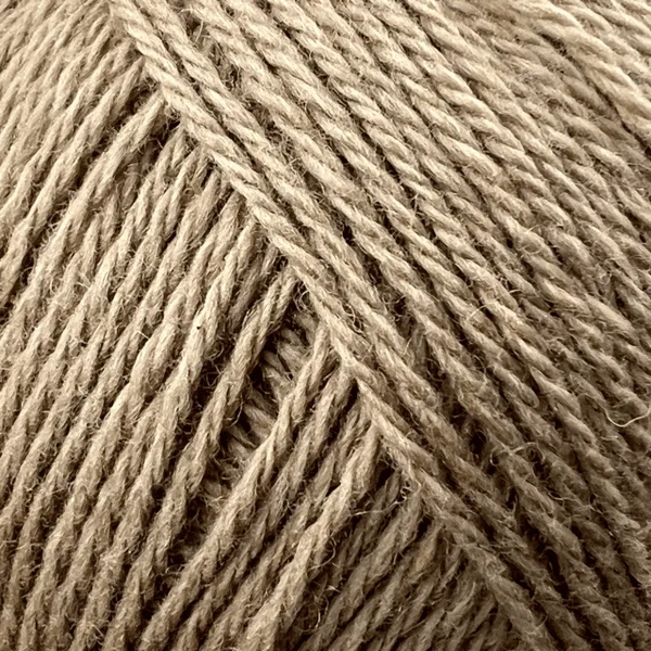 Permin Esther 17 Ljusbrun