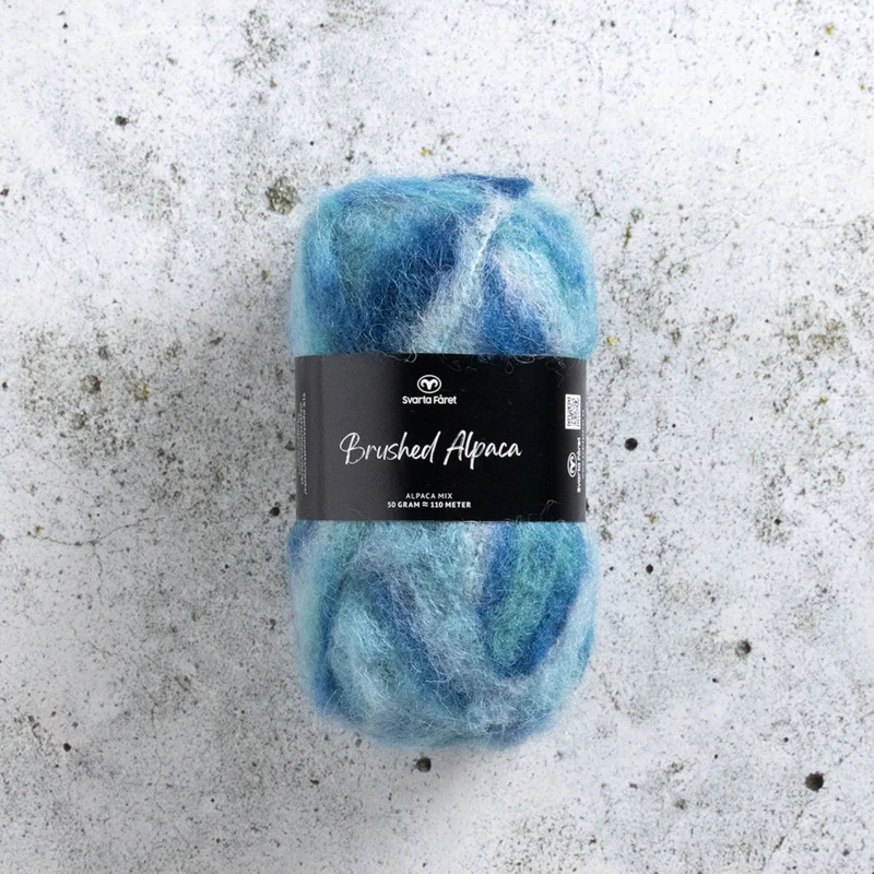 Svarta Fåret Brushed Alpaca 031 Mjuk fokus