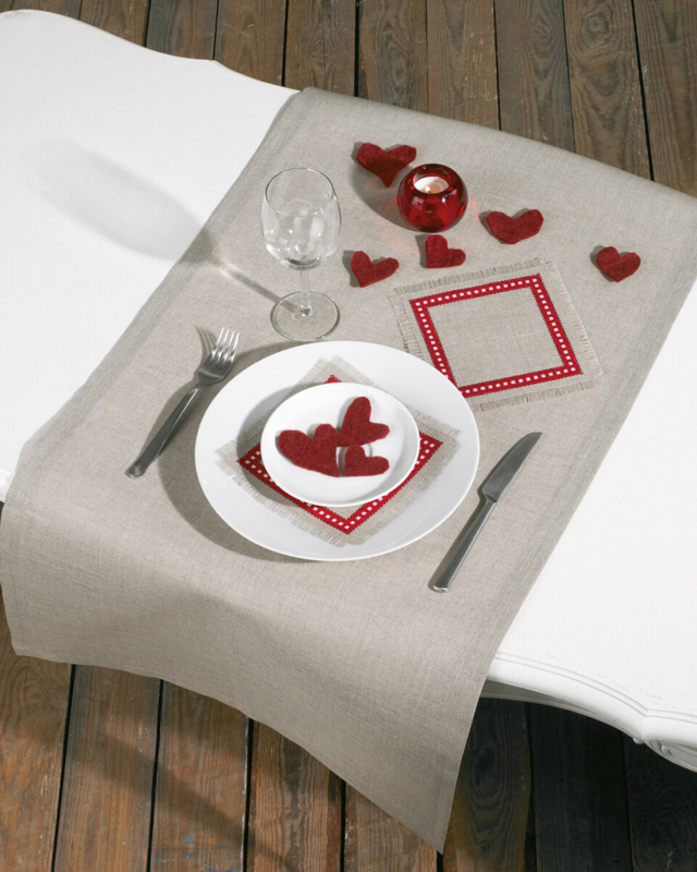 Broderikit Duk 2 st 18 x 18 cm