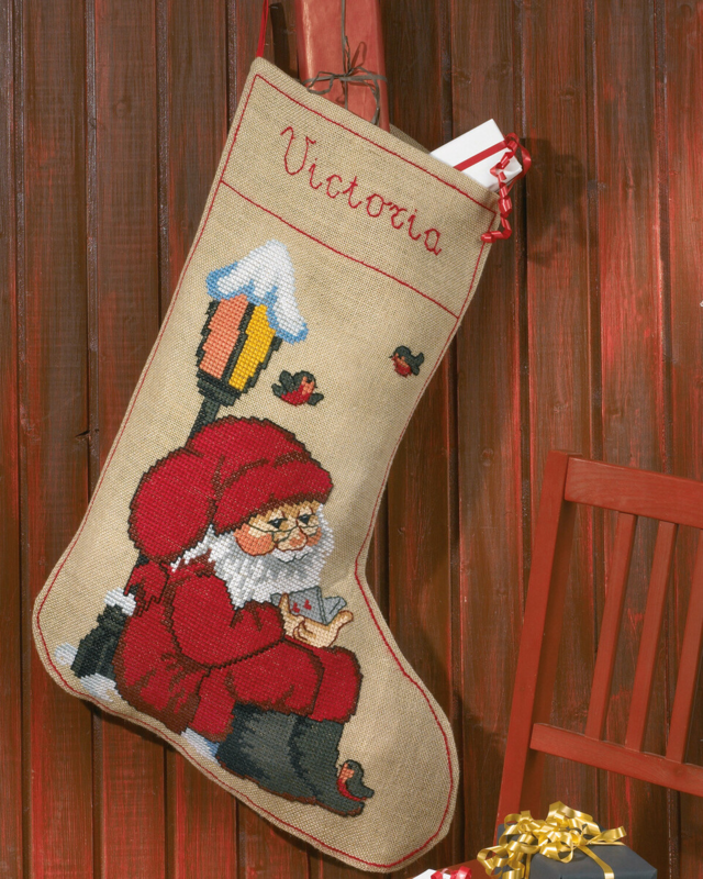 Broderikit Tomte under lyktan 57 x 81 cm