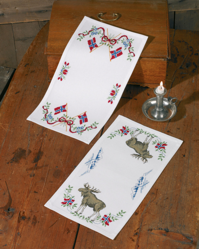 Broderikit Hälsning från Norge Älg 25 x 48 cm