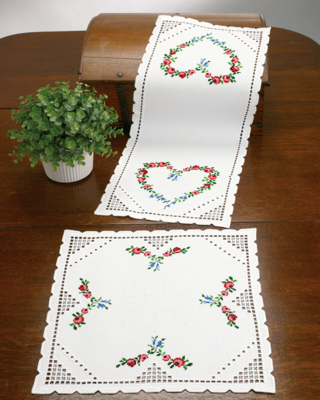 Broderikit Hardanger hjärta 40 x 40 cm